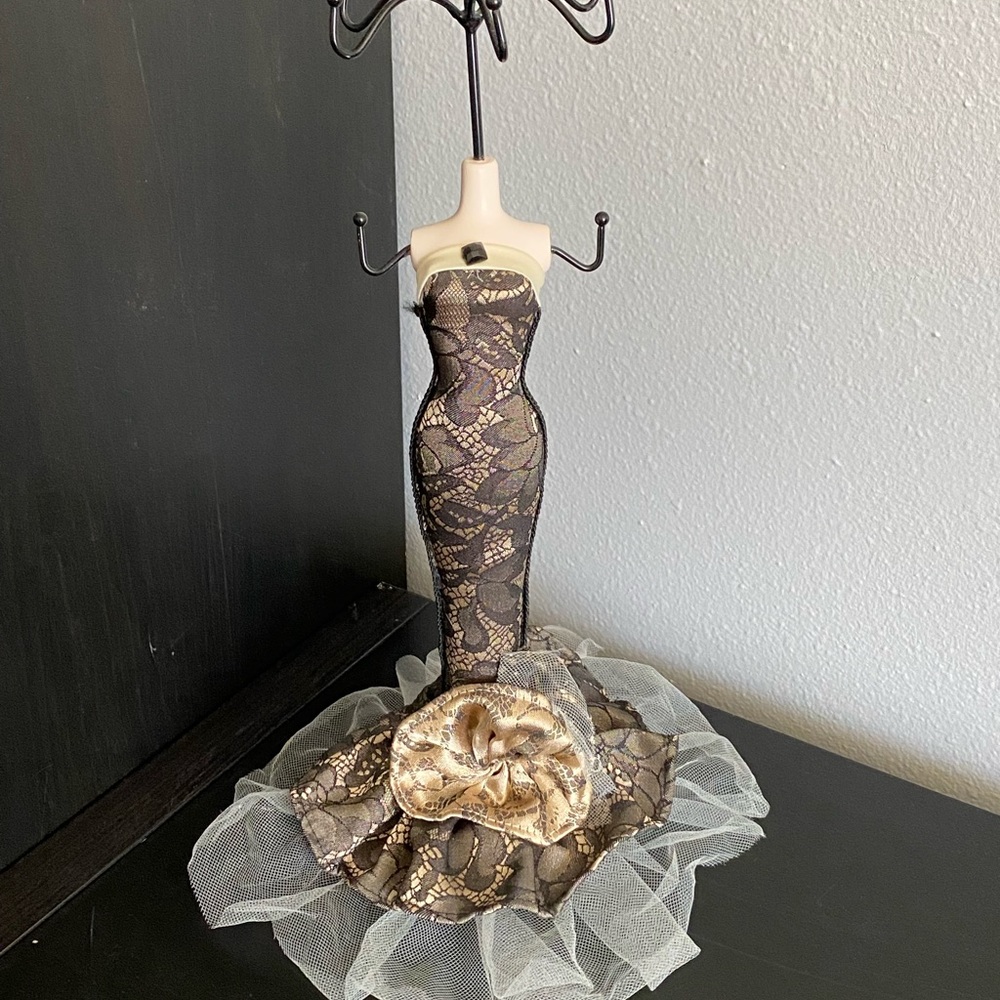 Black & Gold Sequin Strapless Mermaid Dress Mannequin Jewelry Doll